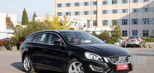 沃尔沃v60雨刮尺寸(volvov60报价及图片)