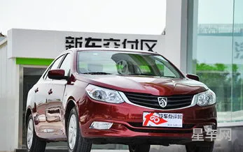 上海通用五菱宝骏630(宝骏630多少钱一台)