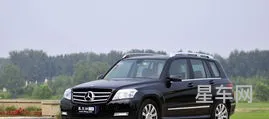 奔驰新出一款车10几万(奔驰15万左右有哪几款)