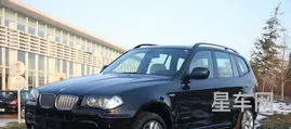 适合女人开的30万左右的suv(女士奔驰30万左右越野)