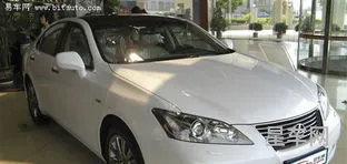 es240报价(奔驰a180报价及图片)