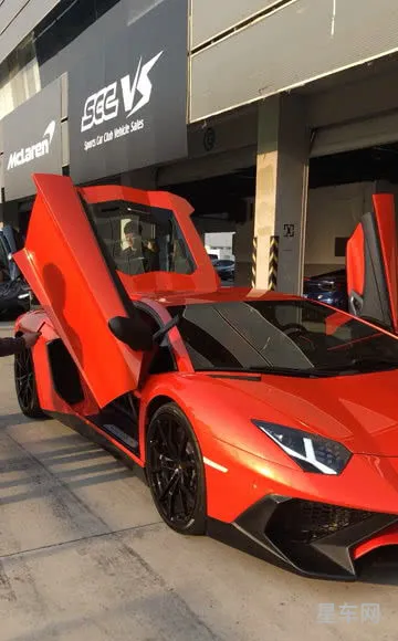 兰博基尼埃文塔多(兰博基尼 Aventador SVJ)