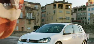 高尔夫gti油耗(高尔夫gti2023款报价及图片)