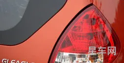 12年全球鹰汽车所有图片(12年吉利全球鹰二手车多少钱)